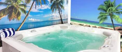 Indoor spa tub