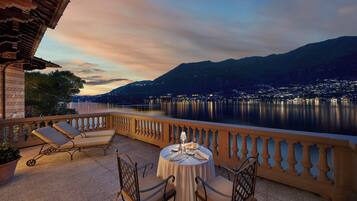 Duplex, Terrace (Vista Lago) | Terrace/patio