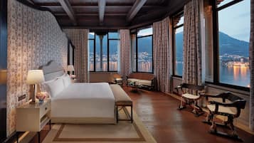 Ropa de cama de alta calidad, cubrecamas y colchones con pillow-top