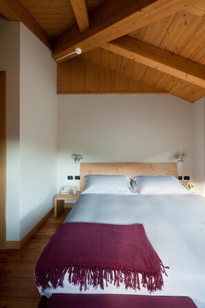 Hypo-allergenic bedding, down duvets, minibar, in-room safe - Hotel Meublè Sertorelli Reit (Bormio)