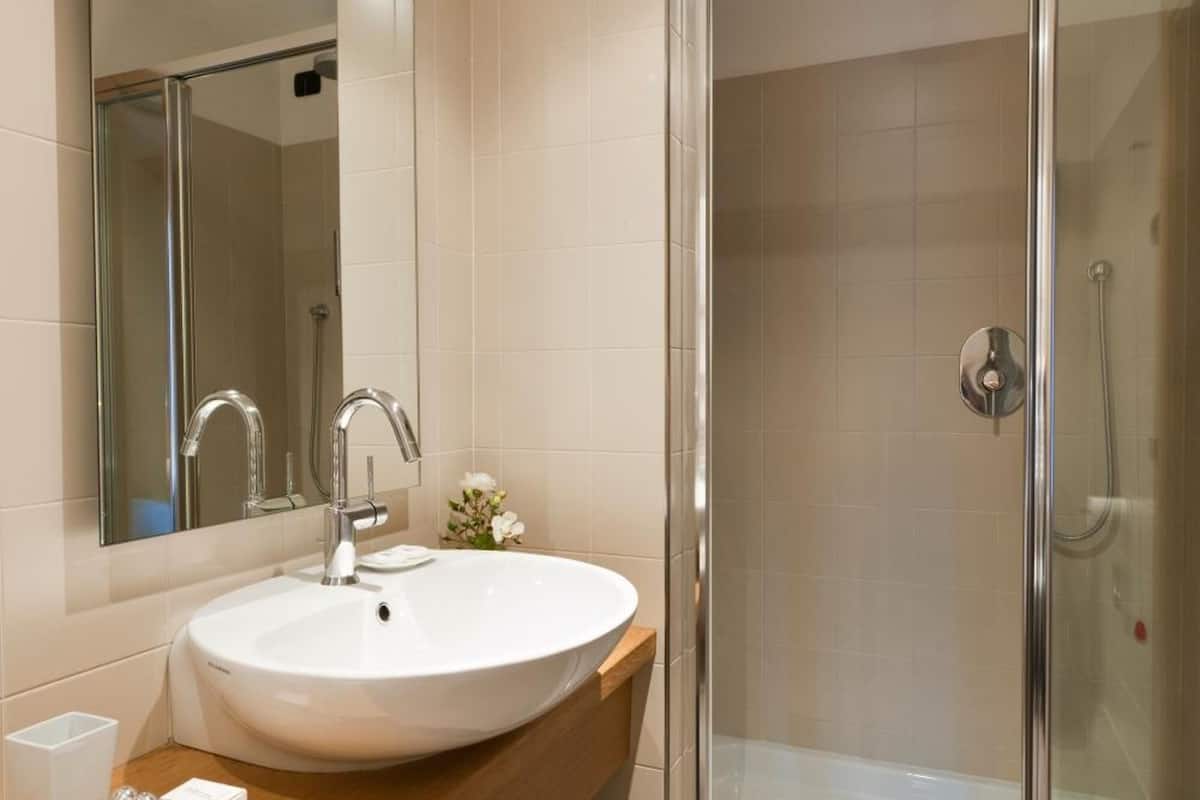 free toiletries, hair dryer, towels