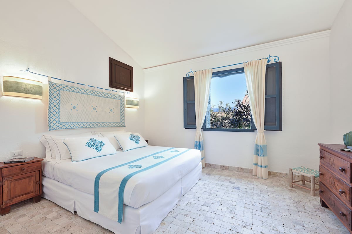 1 bedroom, minibar, in-room safe, desk
