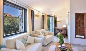 Minibar, caixa forta a l'habitació, escriptori i wifi gratuïta 