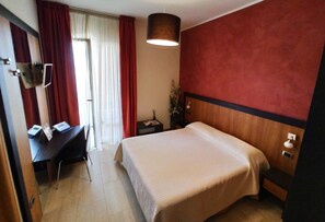 Minibar, una cassaforte in camera, una scrivania, insonorizzazione