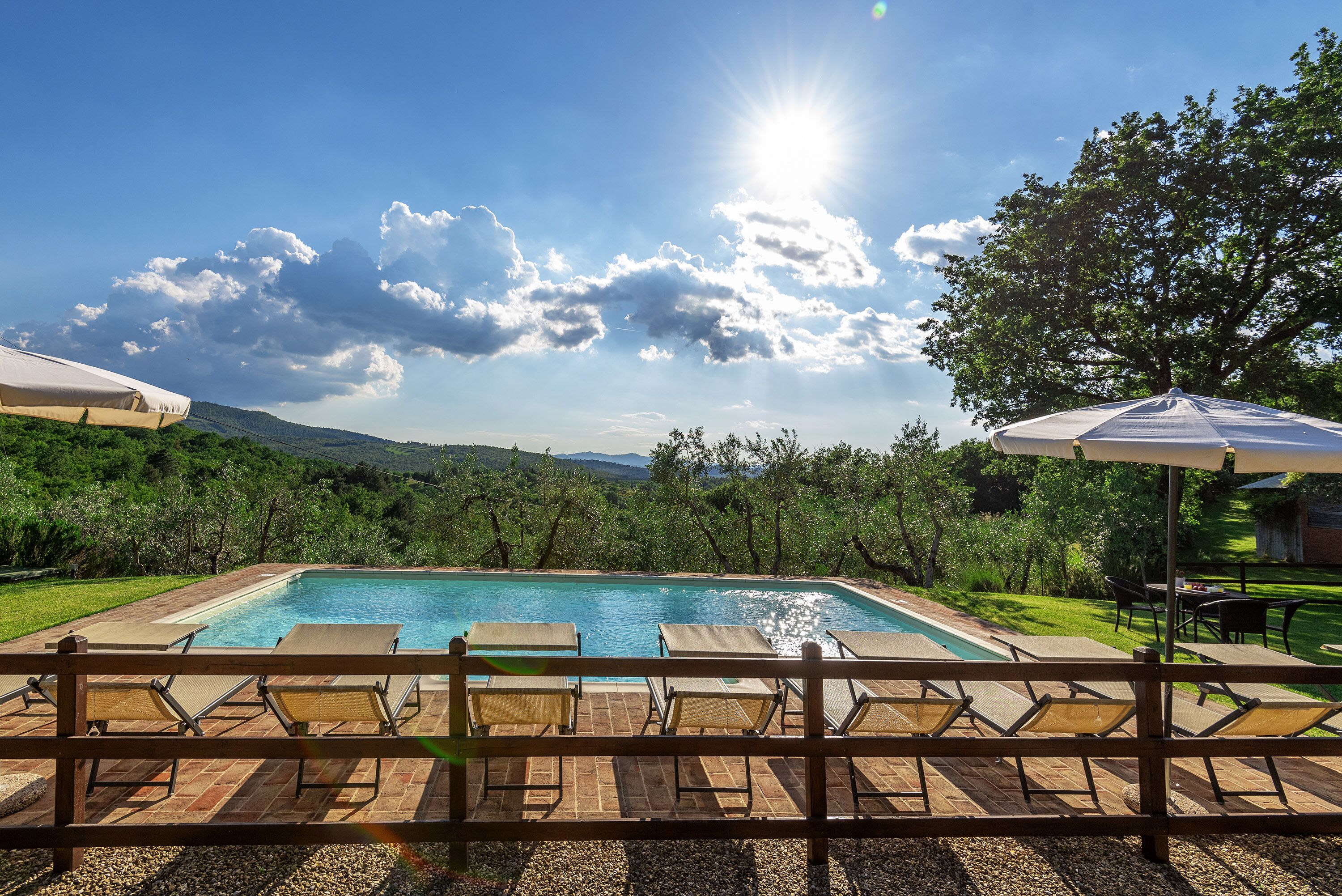 Außenpool (je nach Saison geöffnet)