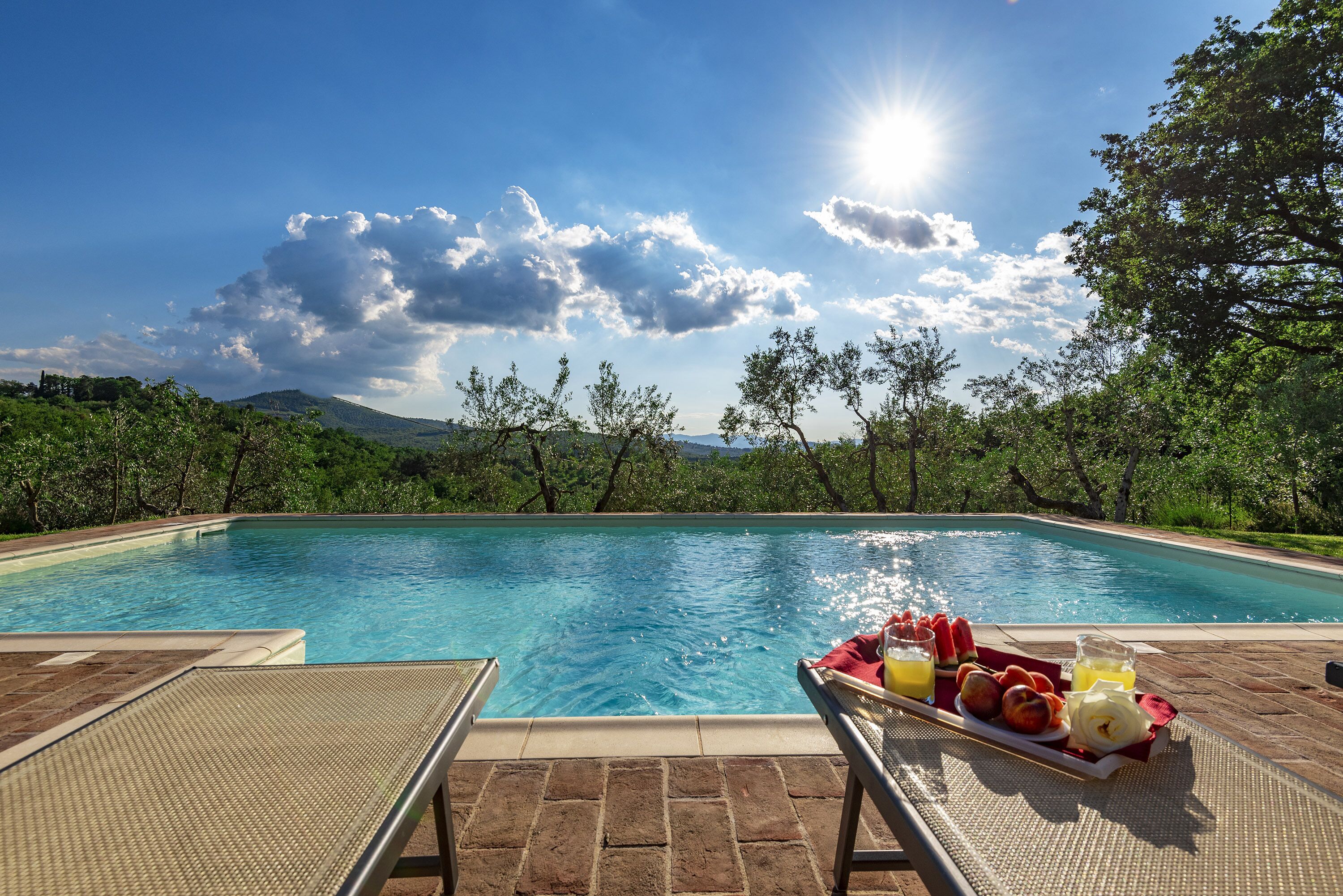 Außenpool (je nach Saison geöffnet)