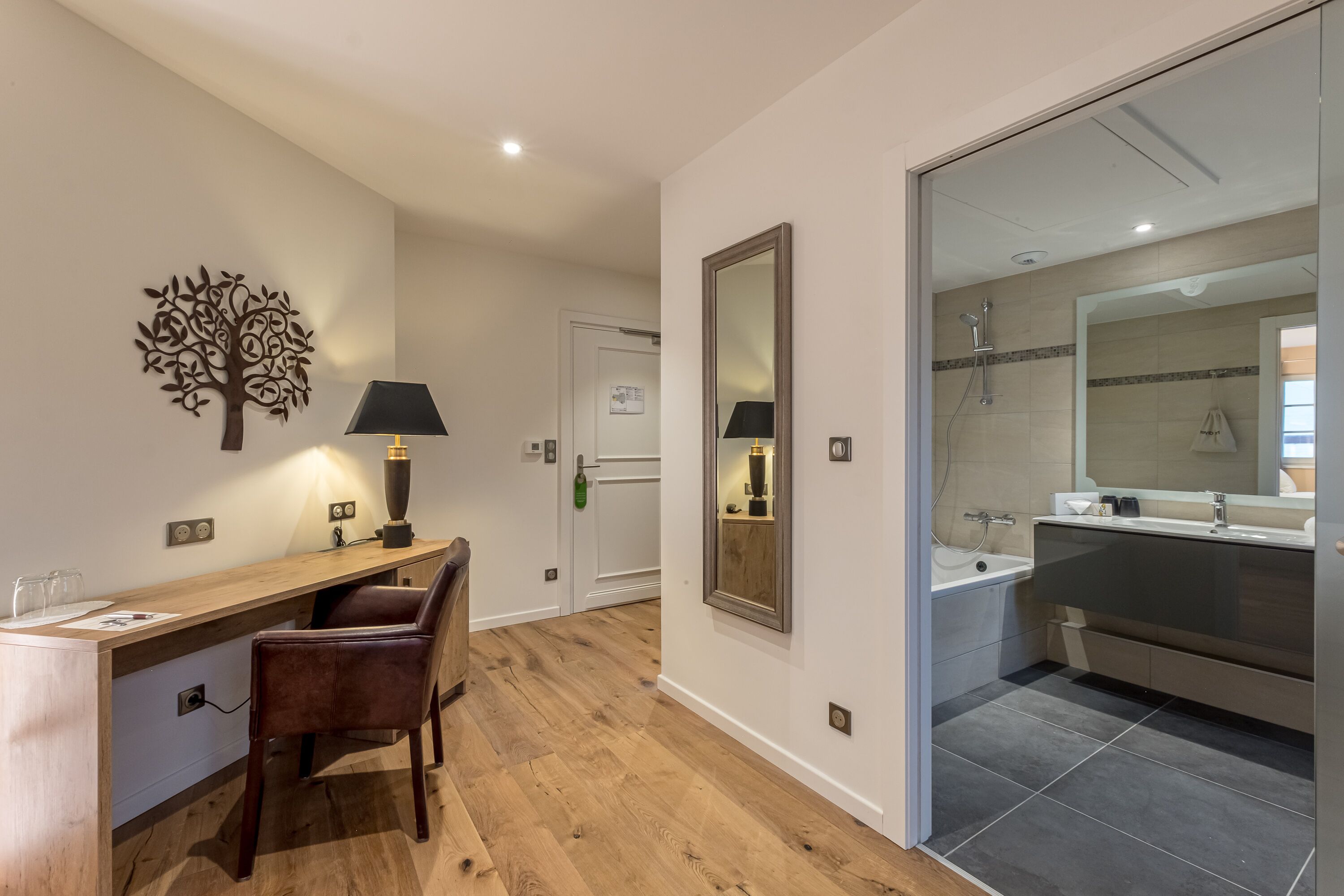 new - prestige double room (the park) | bathroom | hair dryer, towels
