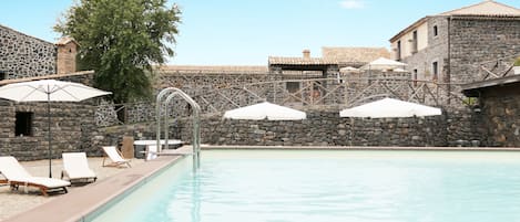 Piscina externa