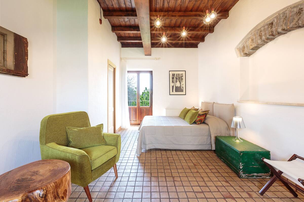 Superior Room | 1 bedroom, minibar, in-room safe, WiFi (free)