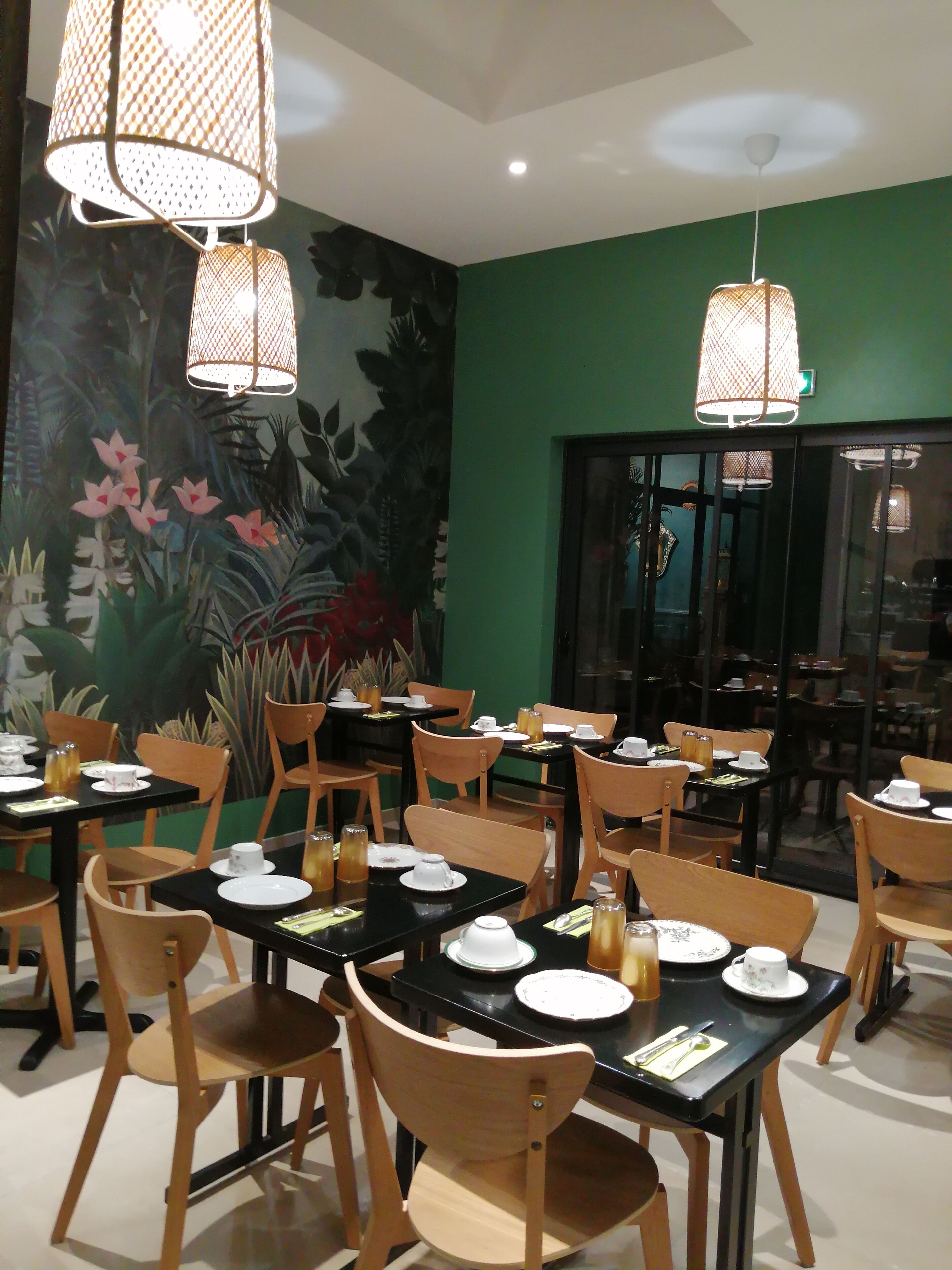 daily buffet breakfast (eur 13 per person)