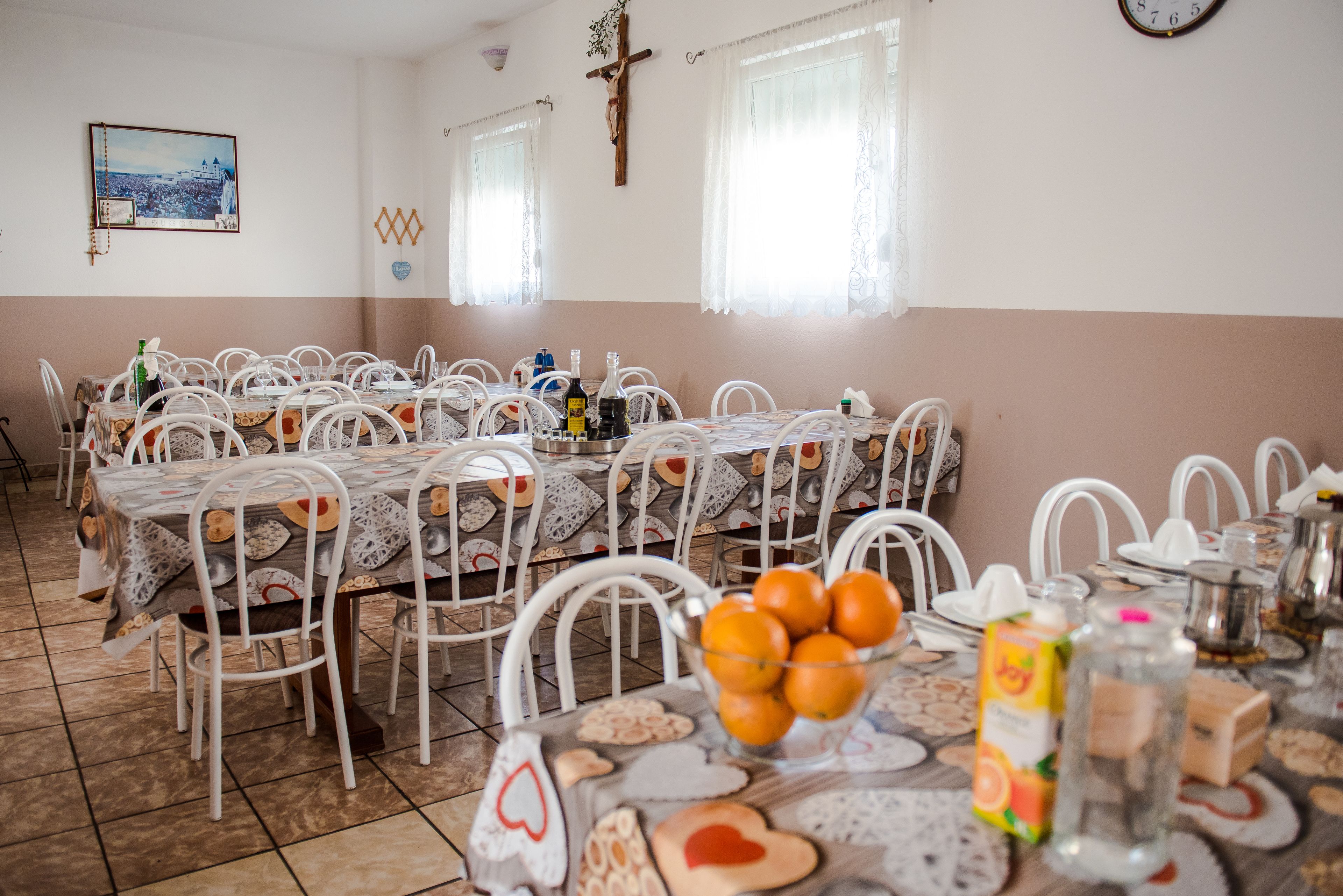 daily full breakfast (eur 6.00 per person)