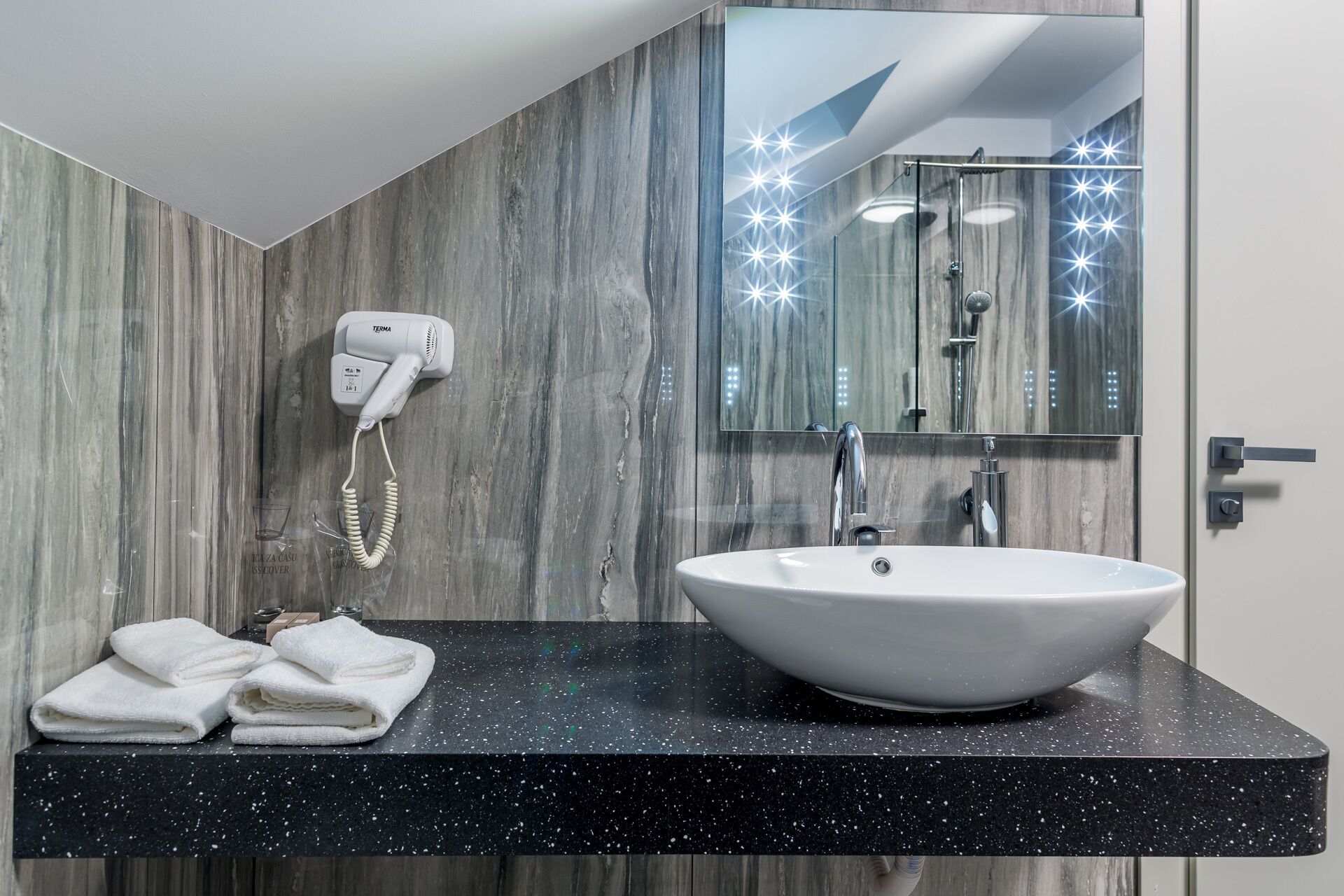 superior double or twin room | bathroom | shower, hair dryer, bathrobes, slippers