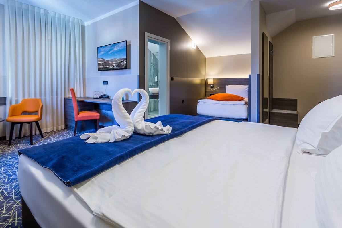 Superior Triple Room | Minibar, in-room safe, soundproofing, free WiFi