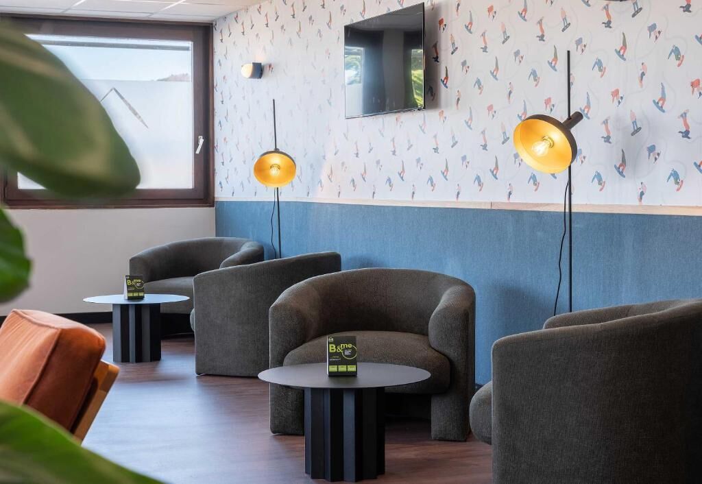 flat-screen tv, offices