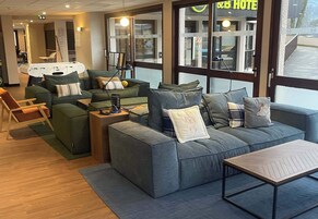 Sala de estar en el lobby