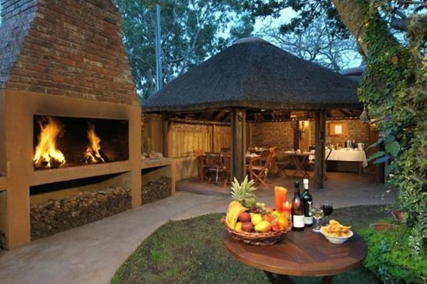 BBQ/picnic area