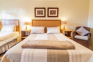 Skrivbord, gratis wi-fi och sängkläder