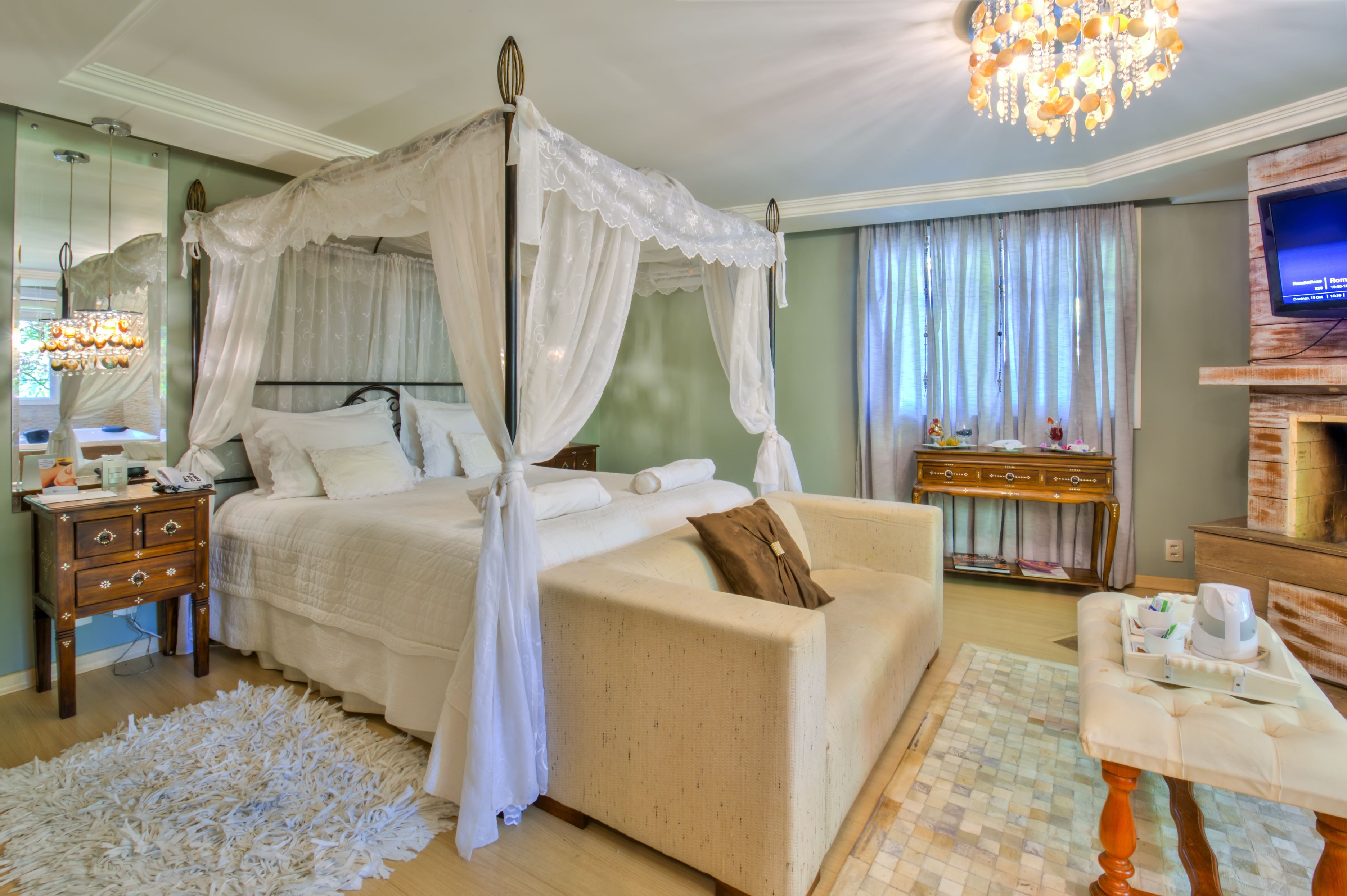 Suíte presidencial | Roupas de cama premium, frigobar, cofres nos quartos, cortinas blackout