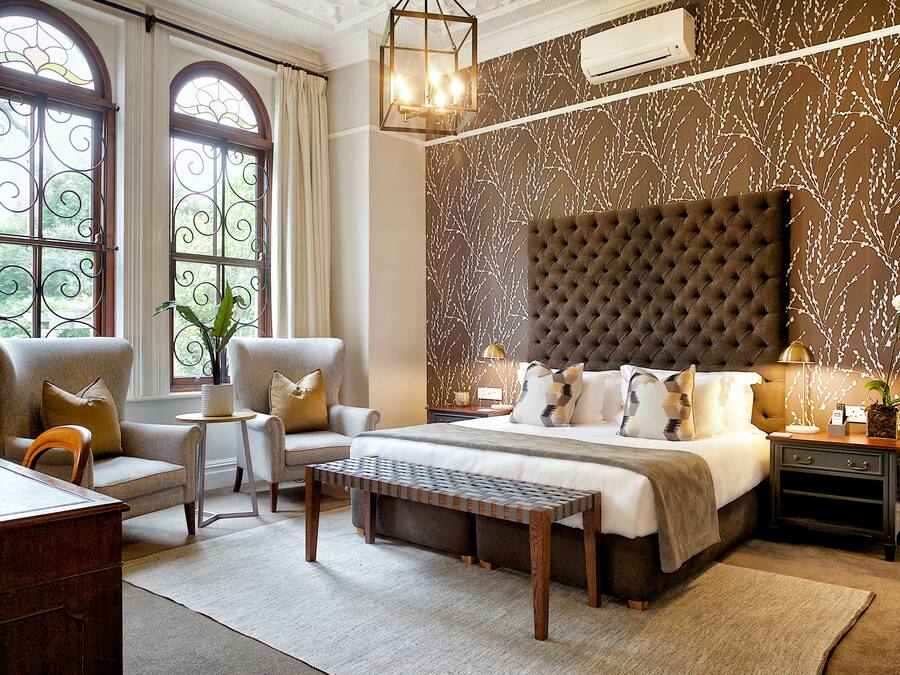 Familienzimmer | Allergikerbettwaren, Zimmersafe, individuell dekoriert, Schreibtisch