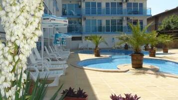 ์ผ๊ด์ ํ
๋ผ์ค