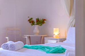 Pillowtop beds, minibar, in-room safe, soundproofing - Kerkis Bay (Samos)
