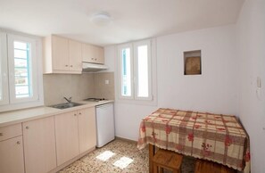 Studio | In-room safe, free WiFi, bed sheets - Florance Apartments & Rooms (Mykonos)