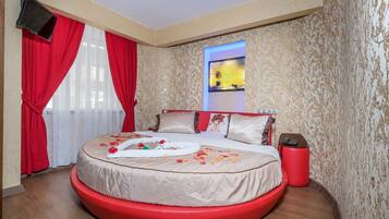 Ropa de cama de alta calidad y minibar