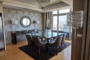 Three-Bedroom Exclusive Penthouse  | Dining room