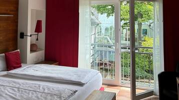 Comfort Double Room | Premium bedding, in-room safe, individually furnished, desk