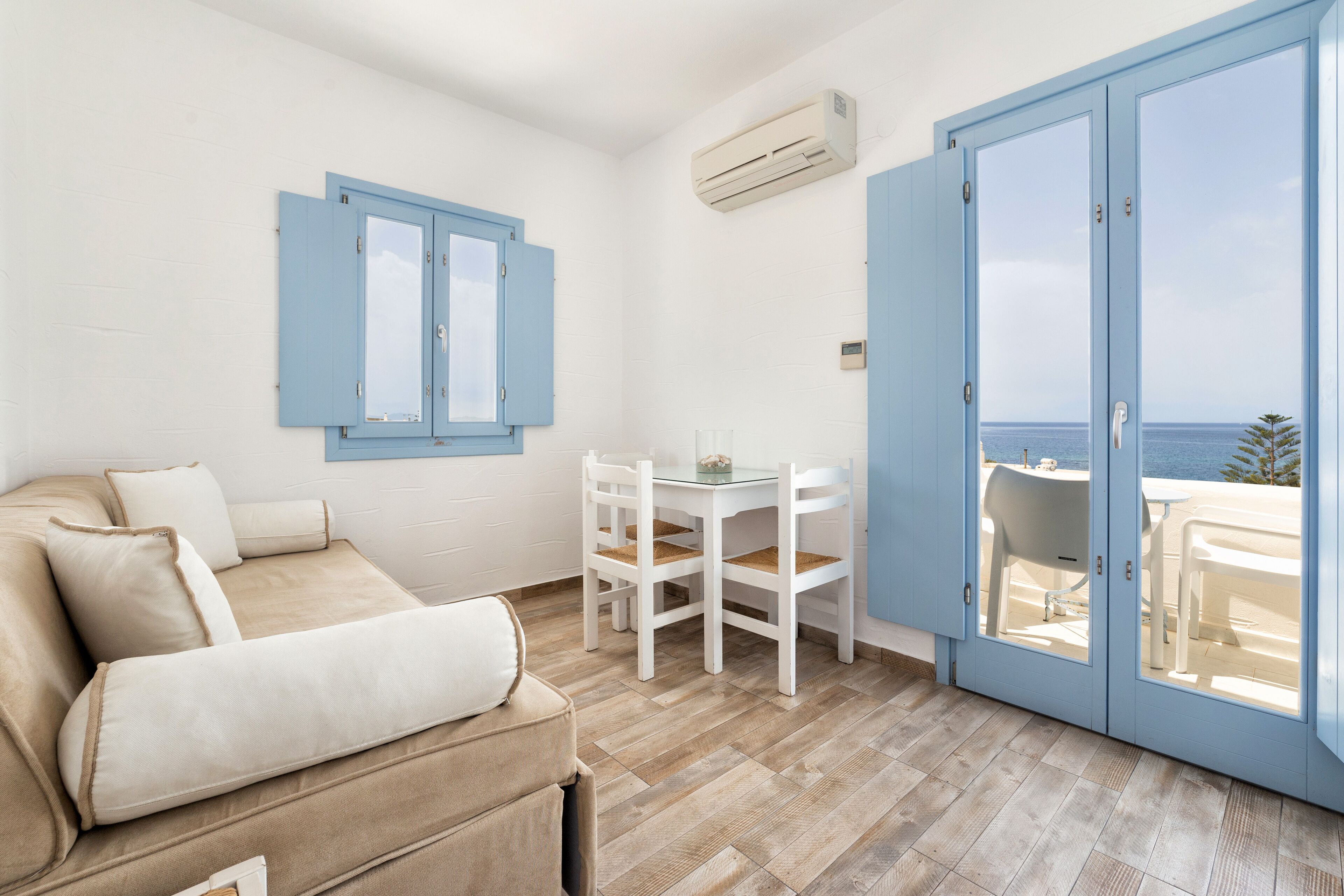 Photo - Stratos Apartments & Studios