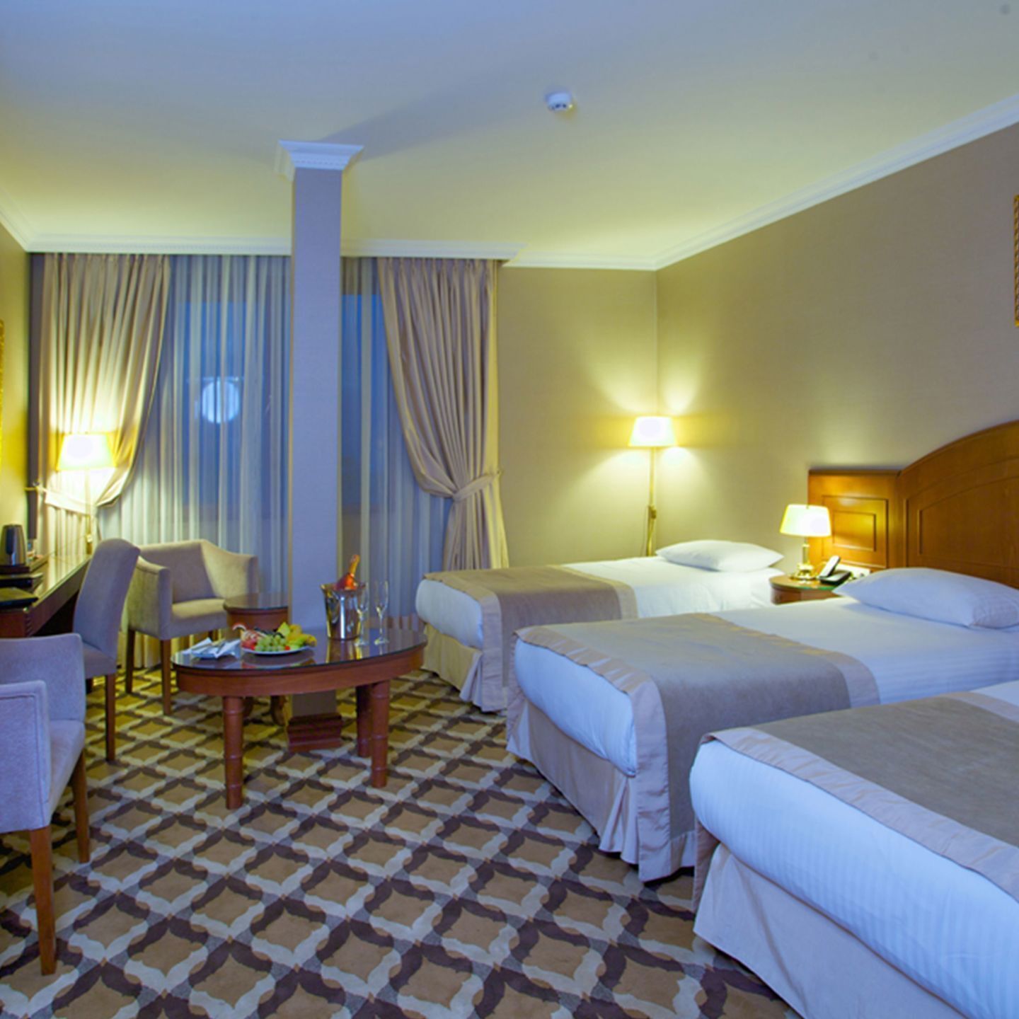 1 bilik tidur, peralatan tempat tidur premium, tilam berlapik, bar mini 