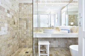 Bathroom - Arbatax Park Resort - Dune by Falkensteiner (Tortoli)