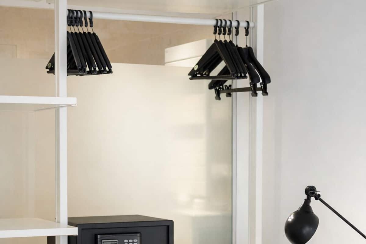 Single Room, Balcony, Sea View | In-room safe, free WiFi, bed sheets