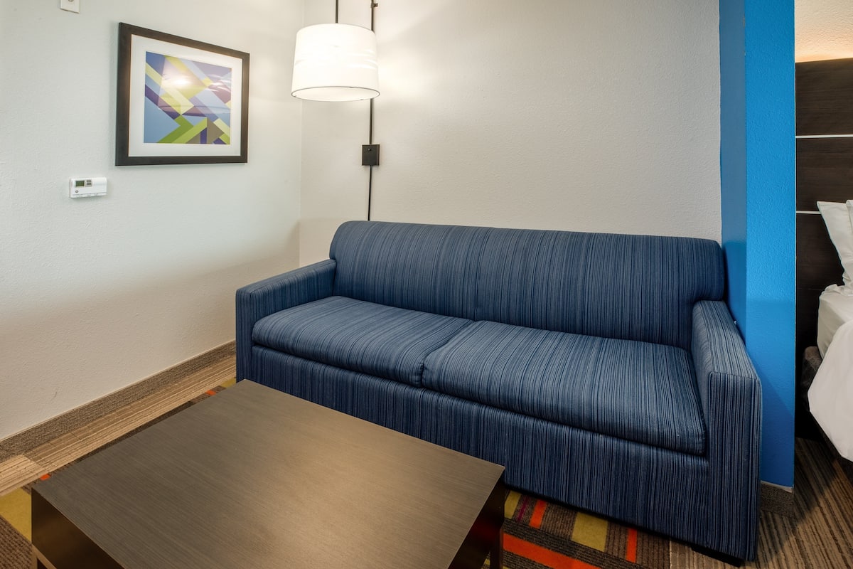 Suite, 2 grands lits | Ăquipements de la chambre