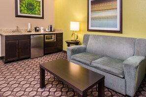 Desk, iron/ironing board, free cribs/infant beds, rollaway beds - Holiday Inn Express & Suites Rockport - Bay View by IHG (Rockport)