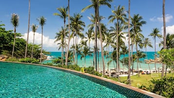 Outdoor pool, sun loungers