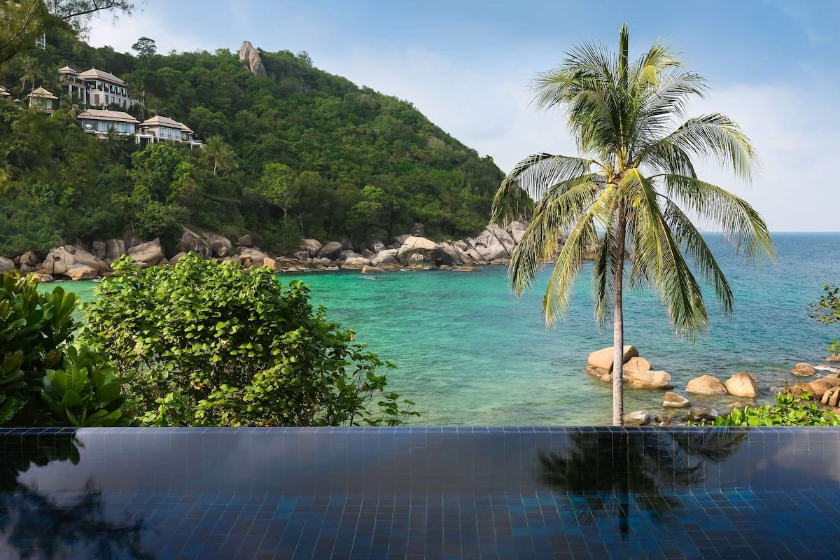 1 bedroom, premium bedding, free minibar items, in-room safe