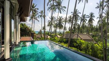 Family Deluxe Pool Villa