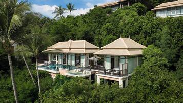 Family Ocean Pool Villa | Ropa de cama de alta calidad y minibar (con algunos artículos gratuitos)