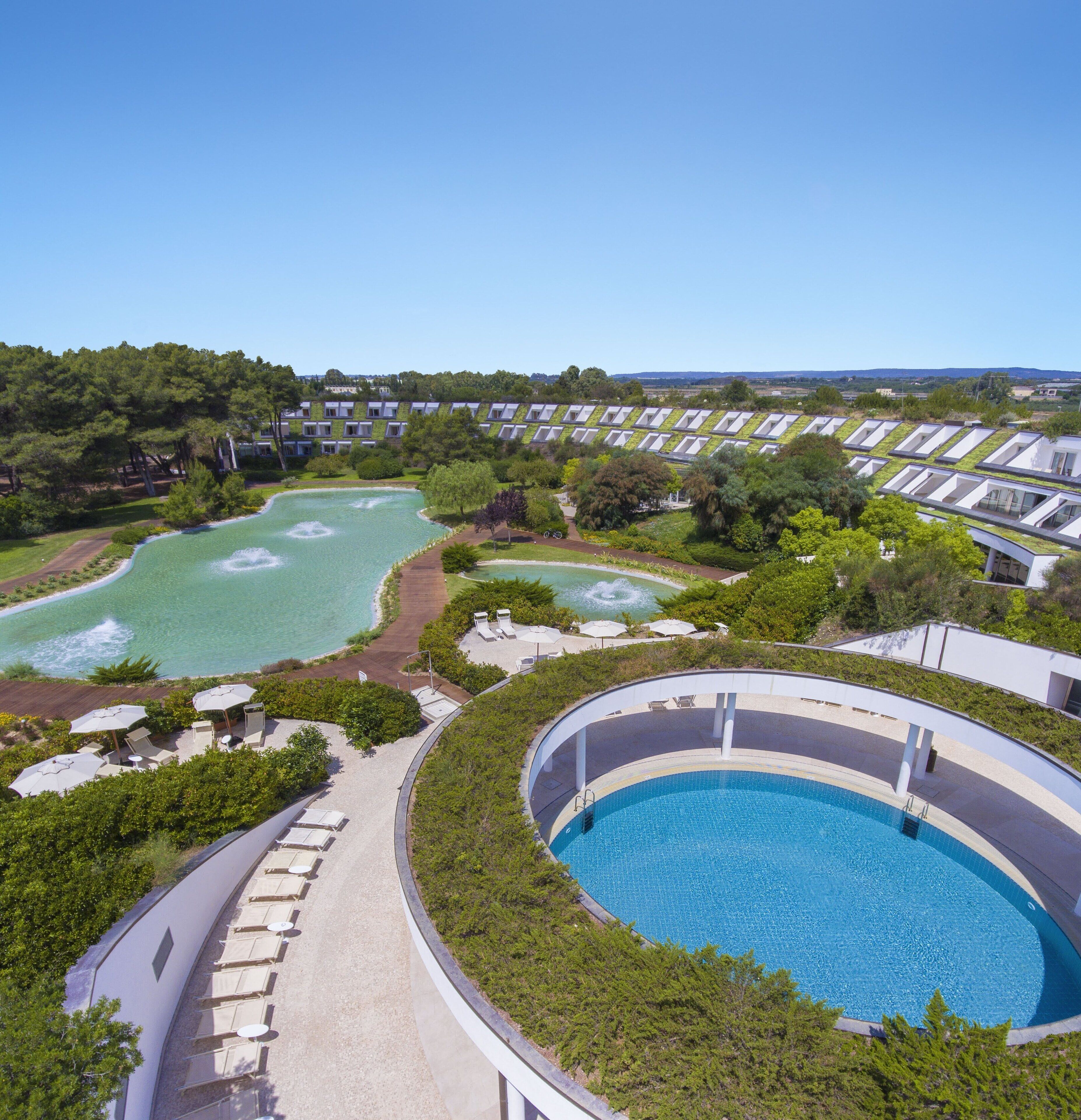 Private beach, white sand, free beach shuttle, sun-loungers