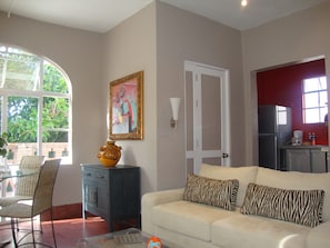 Suite Studio Premium, 1 grand lit et 1 canapé-lit | Salle de séjour