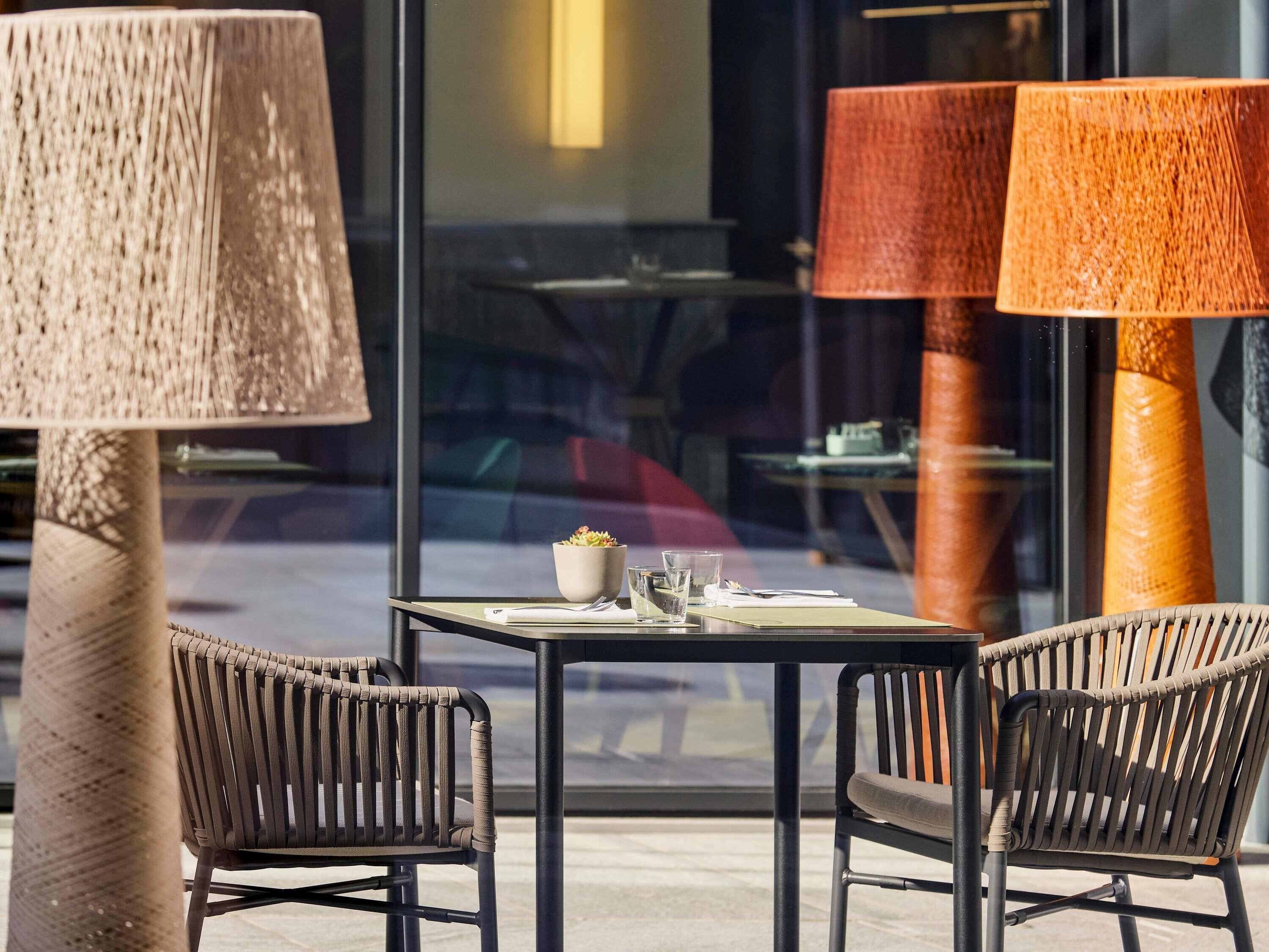 Tägliches kontinentales Frühstück (20 EUR pro Person)