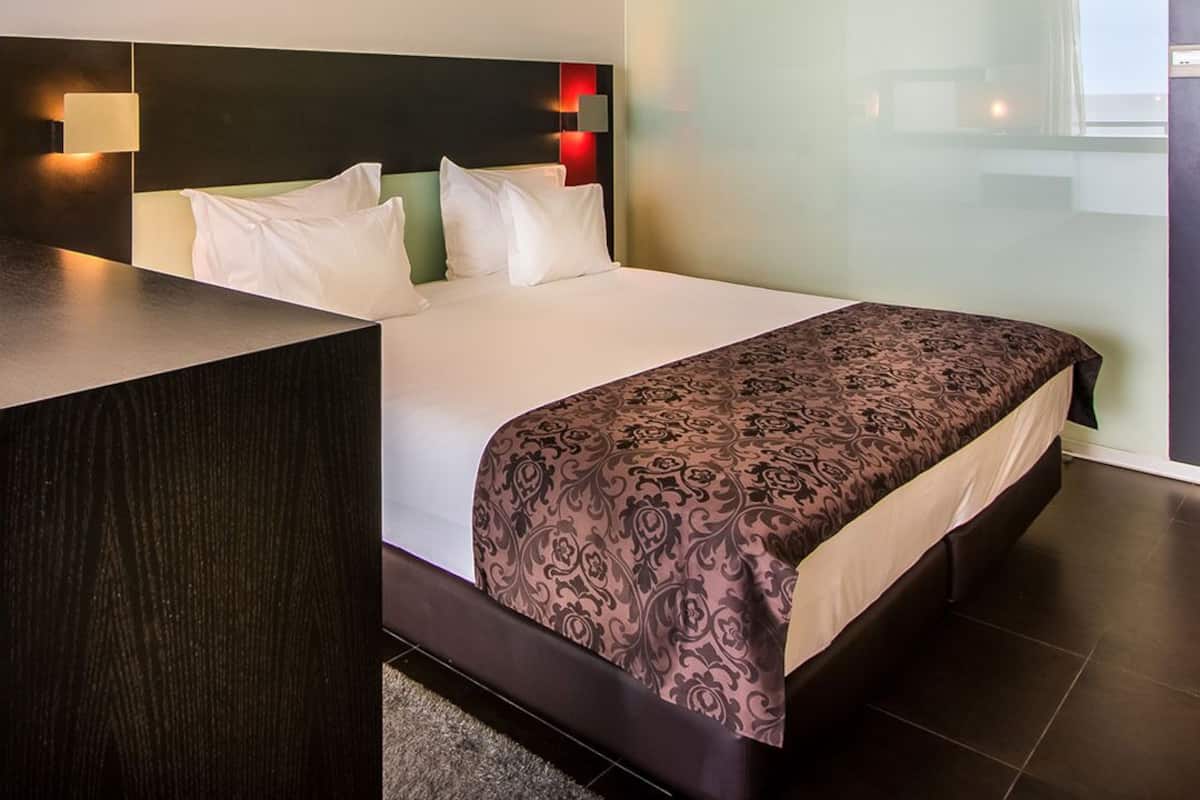 Pillow-top beds, minibar, in-room safe, blackout curtains