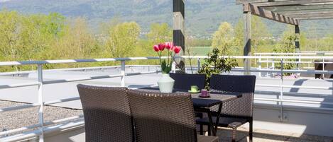 In-room safe, desk, laptop workspace, blackout drapes