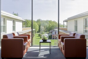 Exterior - Best Western Park Hotel Geneve-Thoiry (Thoiry)