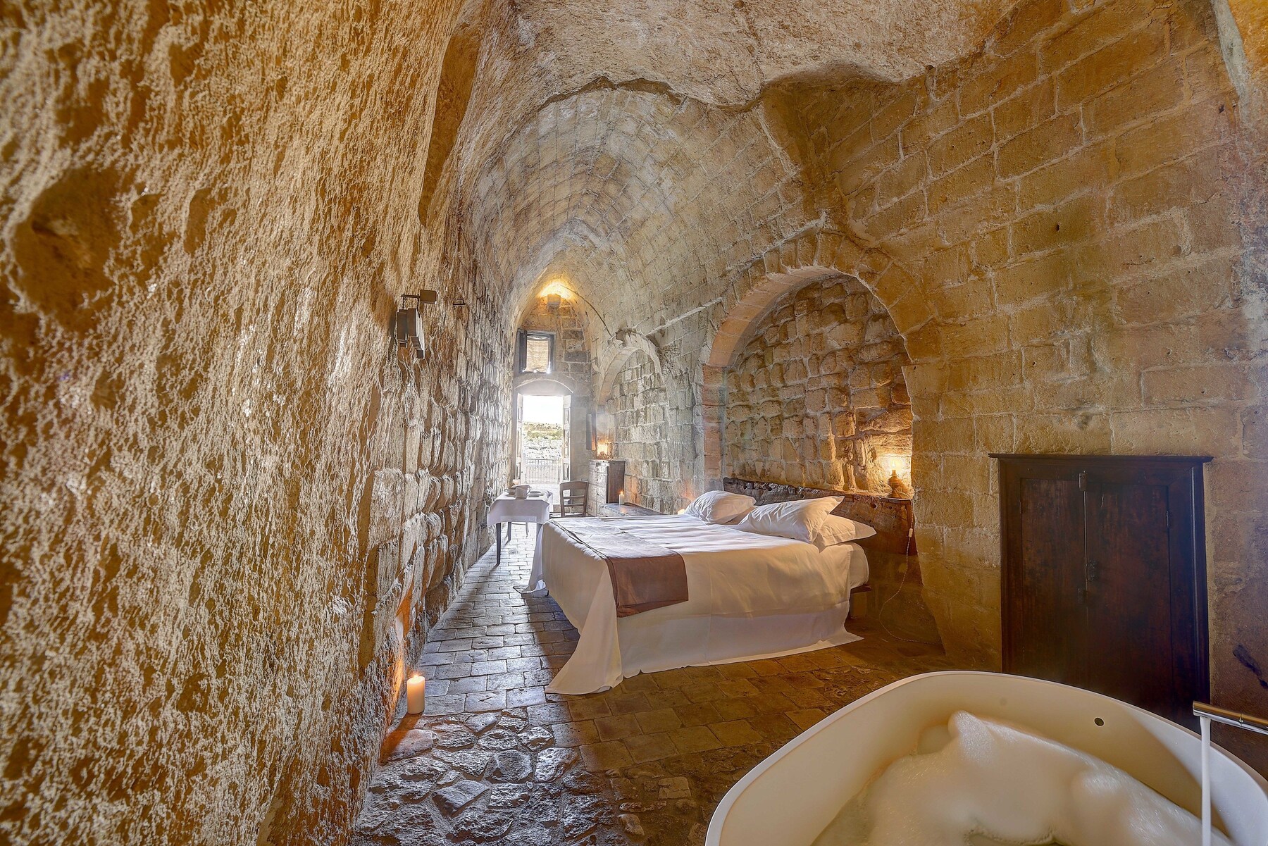 Classic Grotta | Hochwertige Bettwaren, Daunenbettdecken, Select-Comfort-Betten
