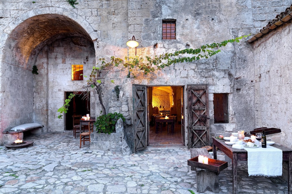 Sextantio Le Grotte Della Civita