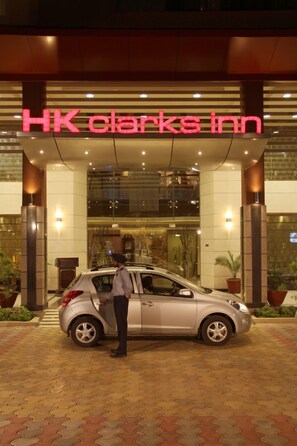 Exterior - HK Clarks Inn, Amritsar (Amritsar)