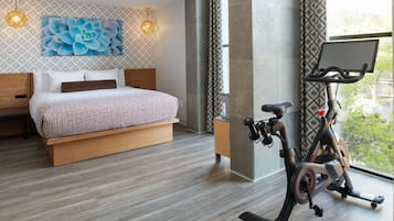 Ropa de cama de alta calidad y escritorio