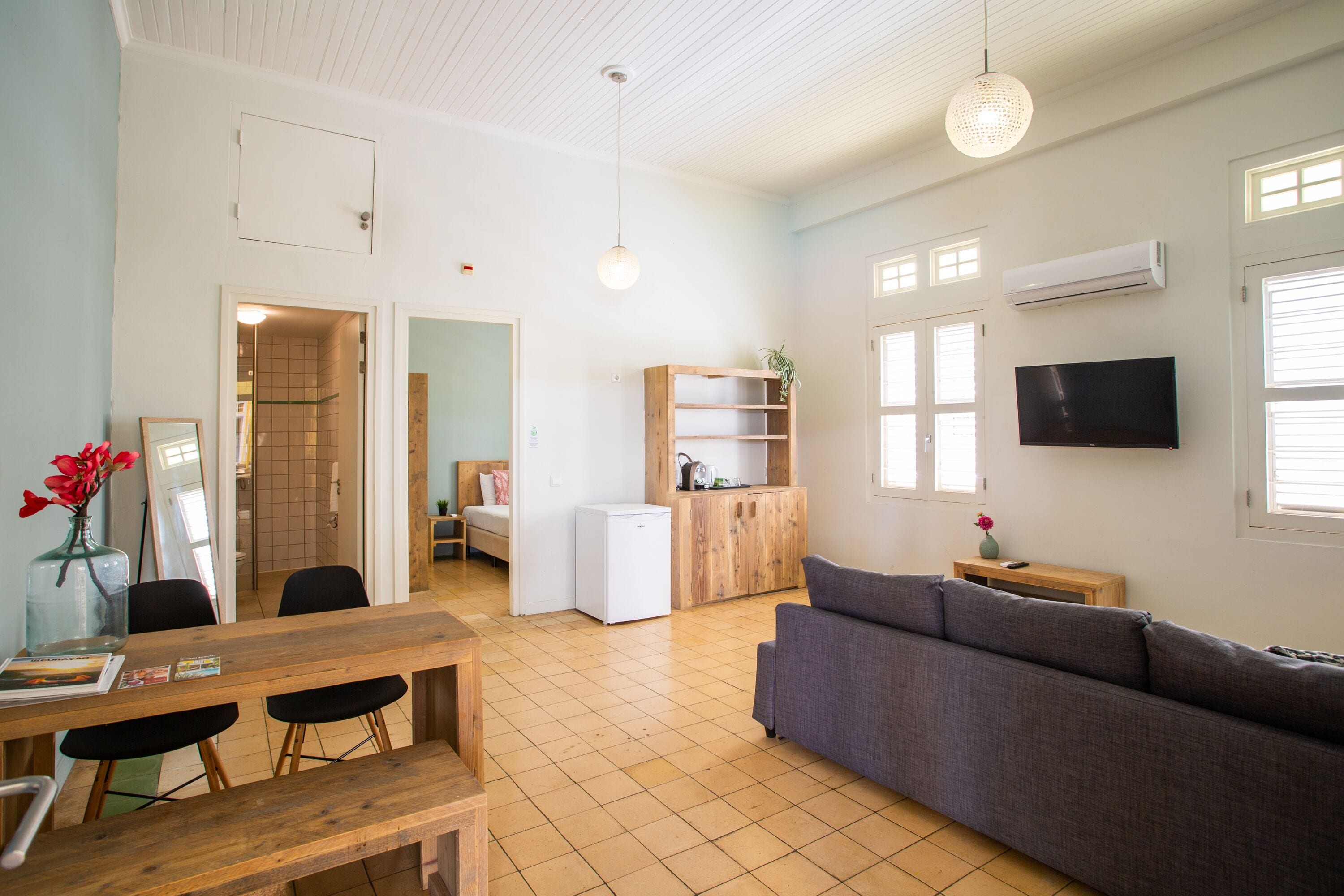 deluxe room | premium bedding, in-room safe, desk, iron/ironing board